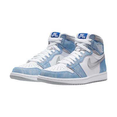 Air Jordan 1 Hyper Royal