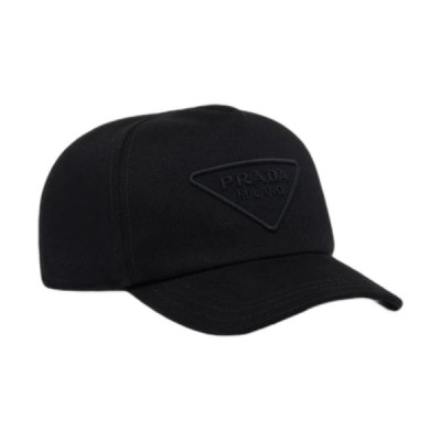 Prada Cappello Nylon Triangolo Nero